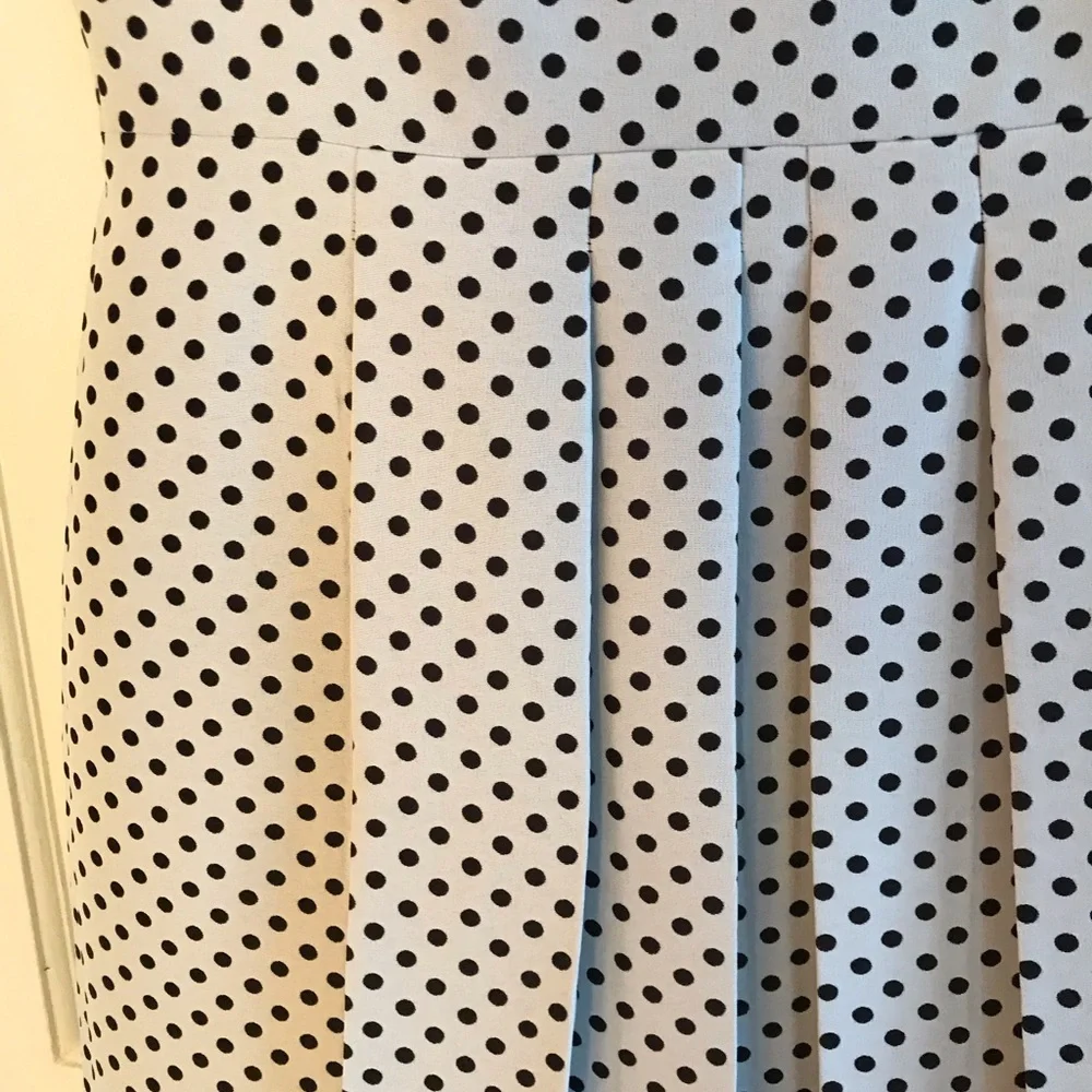 Tahari black and white party dress - Picture 3 of 8